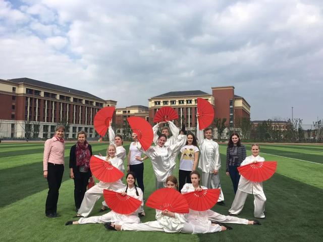 渝北区八所学校纳入教育部第一批中外人文交流特色学校建设计划|渝北区八所学校纳入教育部第一批中外人文交流特色学校建设计划