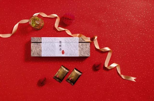 适合送礼的包装设计,品类齐全看这一篇就够了(图13) 适合送礼的包装设计,品类齐全看这一篇就够了(图13)