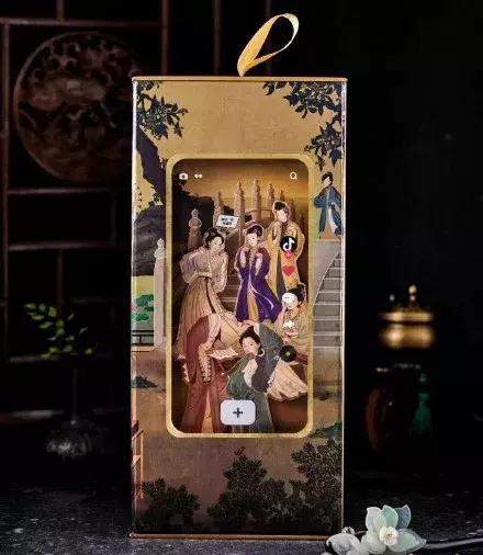 故宫出了款古色古香的月饼，快来看看包装长啥样！(图32)