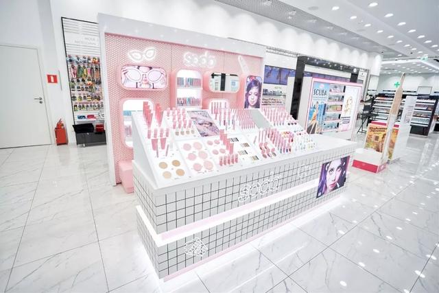 让小仙女们久等的化妆品包装，肯定惊艳到你！(图11)