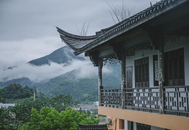 【临海】浙江一座仅百余米的山，有鉴真大师曾待过的寺庙，还有4座古塔