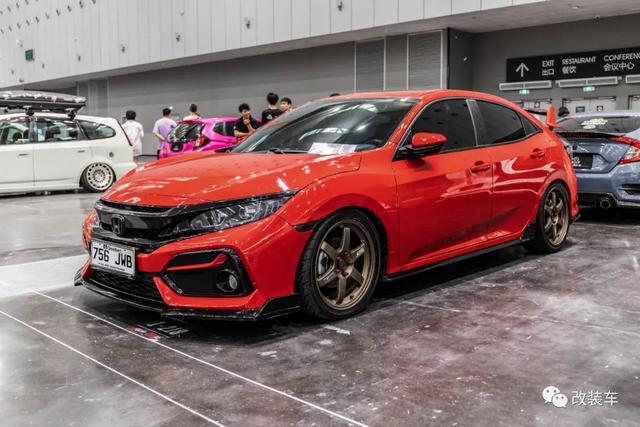 R的两厢思域，连小姐姐都抵挡不住它的魅力（最新发布）