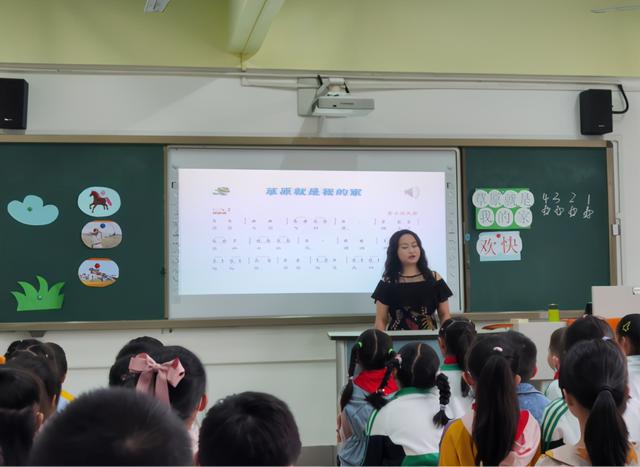 成都天府新区南湖小学：新人新课堂“音”你而成长