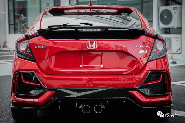 R的两厢思域，连小姐姐都抵挡不住它的魅力（最新发布）