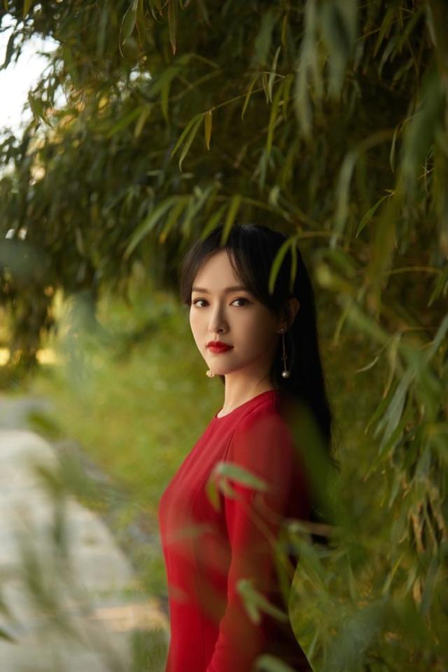 唐嫣国庆晚会高清照曝光
,穿束腰红裙勾勒曼妙身姿,展甜笑超治愈-第1张 唐嫣国庆晚会高清照曝光,穿束腰红裙勾勒曼妙身姿
,展甜笑超治愈-第1张