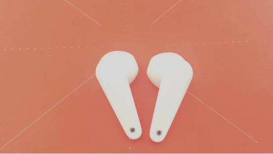 百元价位，颜值在线，连接稳定，极具性价比的XISEM 耳机