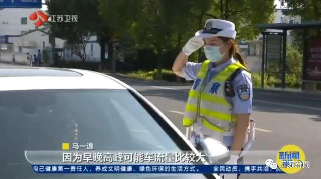 寻找最美爱的故事■他们的情侣装：校服—警服—婚纱|寻找最美爱的故事