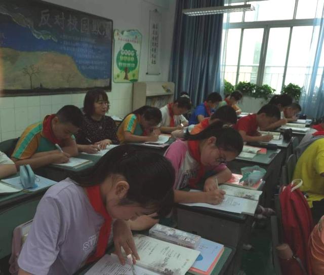 双流区实验小学（东区）校长预约课暨自主课堂研究报道