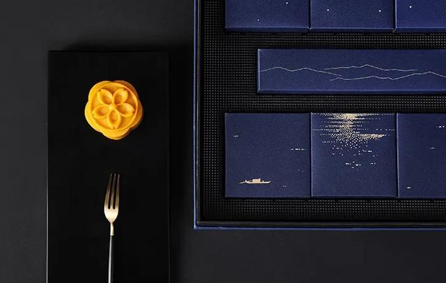 月饼的征途是“星辰大海”！10款让你舍不得拆的月饼包装赏析(图15)