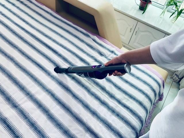 轻便清洁吉米小轻杆，一机轻松搞定家庭卫生清洁