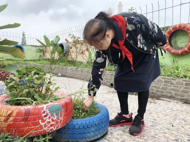 成都市双流区实验小学东区自立劳动教育课程之养护课程报道