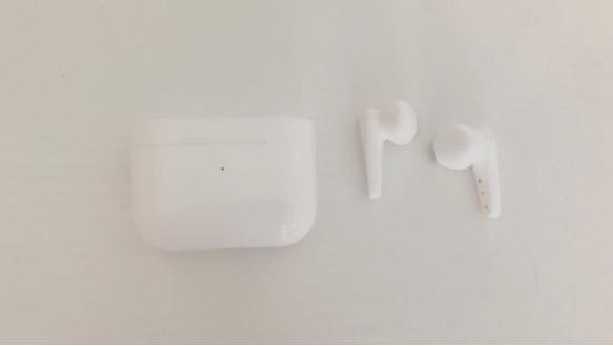 百元价位，颜值在线，连接稳定，极具性价比的XISEM 耳机