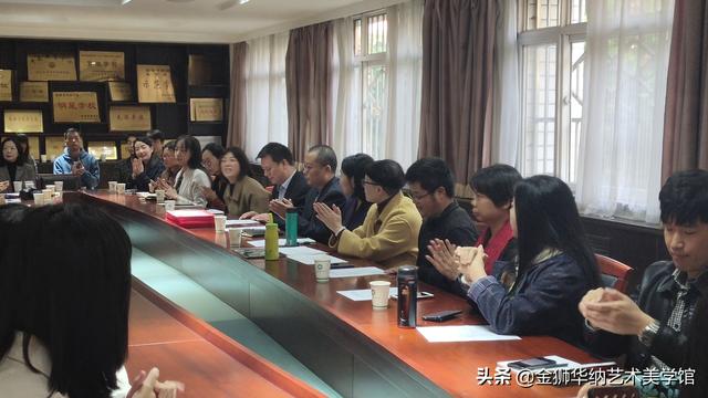 西安市黄河中学教育集团举行省、市、区三级三类“名师＋”研修共同体美术学科联合大教研活动！！