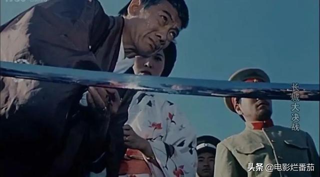 这部“长城上打倒小日本
”电影
,让我对内地版“李小龙”记忆犹新-第15张 这部“长城上打倒小日本”电影,让我对内地版“李小龙 ”记忆犹新-第15张