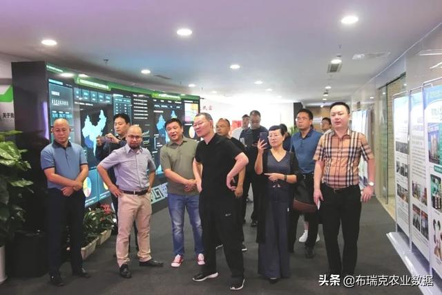 市鹿泉区副区长张森,鹿泉区发改局局长张彦会,鹿泉区科工局局长马会云