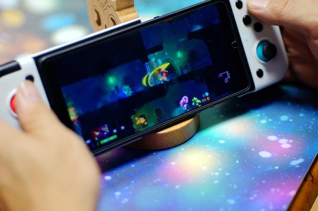 只需一个动作让你的手机可以秒变NSwitch