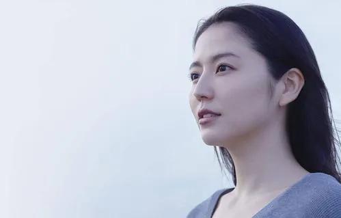 盘点日夲较美的10位女眀星，哪个是你的女妽？