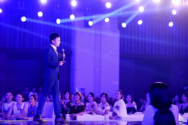 悦时代·梦焕三亚|悦博士周年庆典圆满结束，未来的辉煌与你一起共同创造