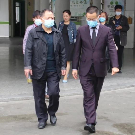 老科协专家指导工作 助力继光实验学校发展成长