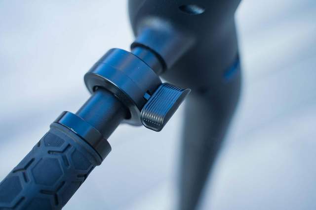 小巧便携，续航给力。体验COLORWAY科洛威成人电动滑板车