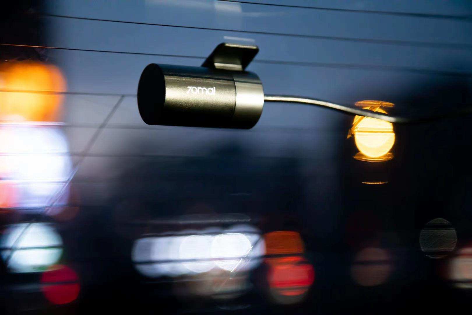 智能行车记录仪中的王者：70迈智能记录仪A500S