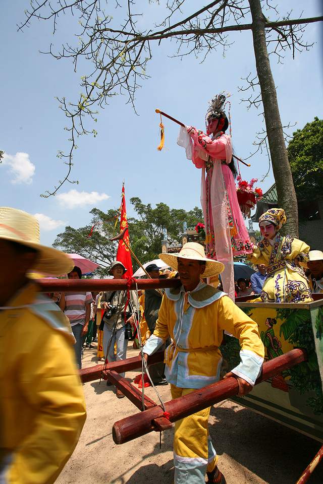 正月十五闹元宵，邀你来广东过元宵节，体验别样习俗