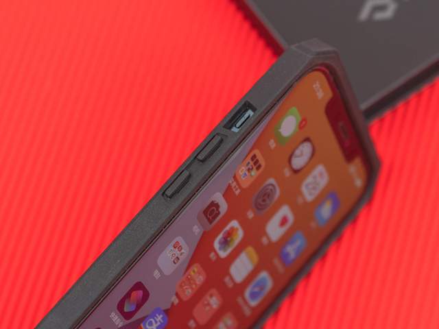 iPhone12变三防机？看PITAKA手机壳如何保护你的机