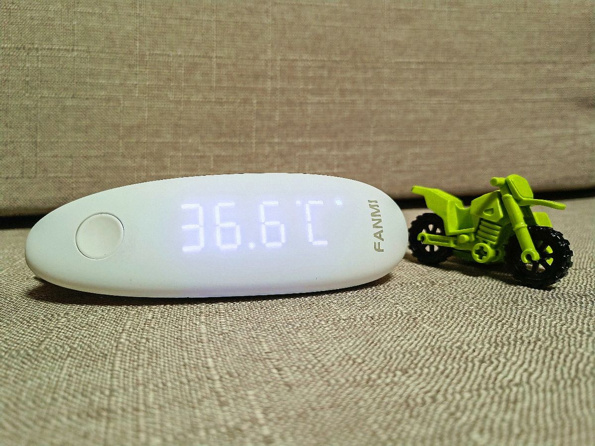 1秒即可精准测温的凡米耳温计白瓷版