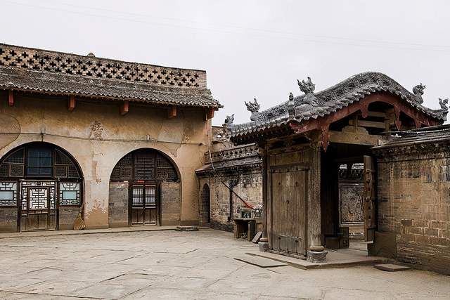 陕西姜氏庄园——城堡式窑洞庄园