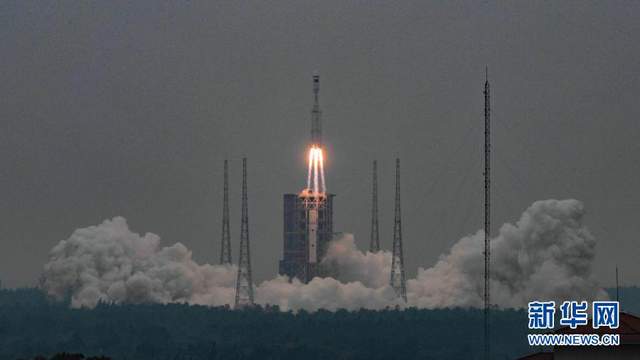 长征八号运载火箭首次飞行试验取得圆满成功(图1)