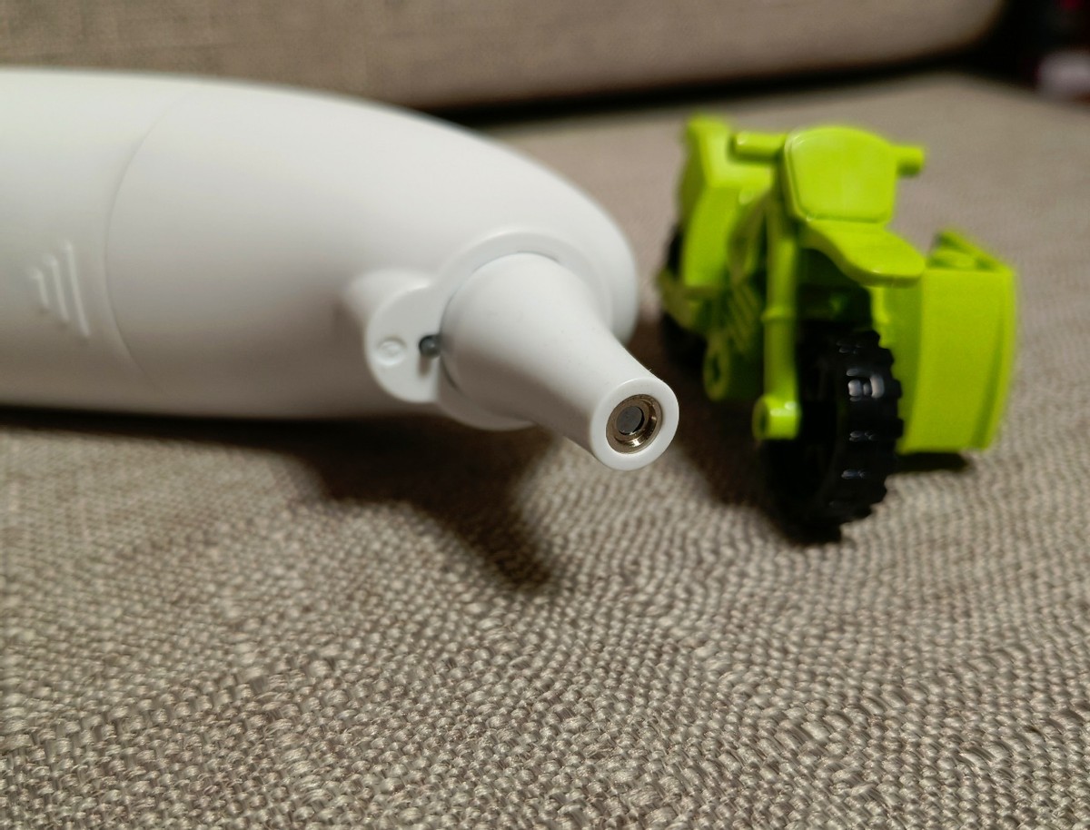 1秒即可精准测温的凡米耳温计白瓷版