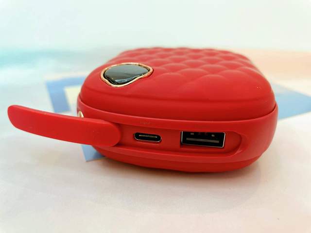 暖手又供电，拿着沃品WH07暖手充电宝过冷冬天