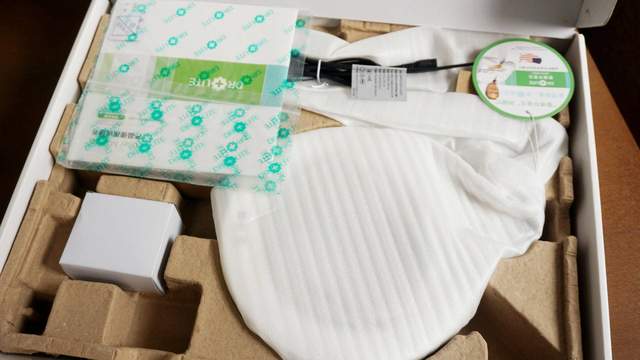 做个“养眼”的职场达人，小两千的护眼灯，爱德华非凡之光润眼灯