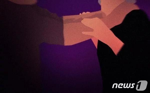 韩国16岁男孩掐死14岁女孩,被抓后竟说:她求我杀的