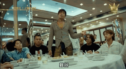 《古惑仔》里砸关公、掀饭桌的乌鸦哥，如今怎么老成这样了…