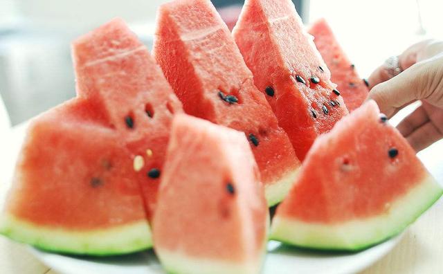 减肥|12种水果，你以为能减肥，实际上却增肥，你却每天都在吃