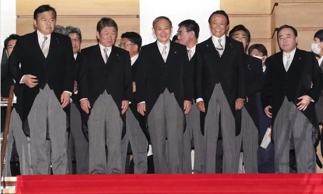 日本首相年收入曝光是怎么回事？ 月薪可达201万日元？