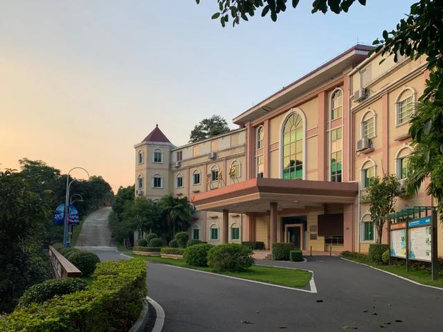 21载风雨兼程，涉外集团谋划“大教育+大健康”谱新篇