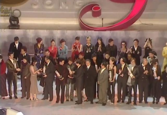 17年前这些小鲜肉翻唱经典，台下的张国荣、梅艳芳绷不住了