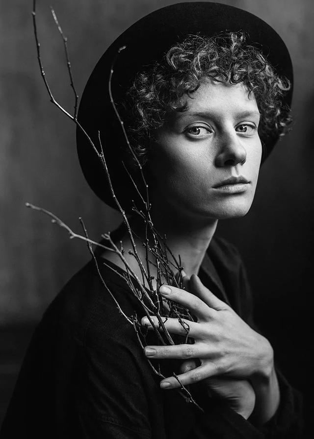 艺术与设计 - 安静人像