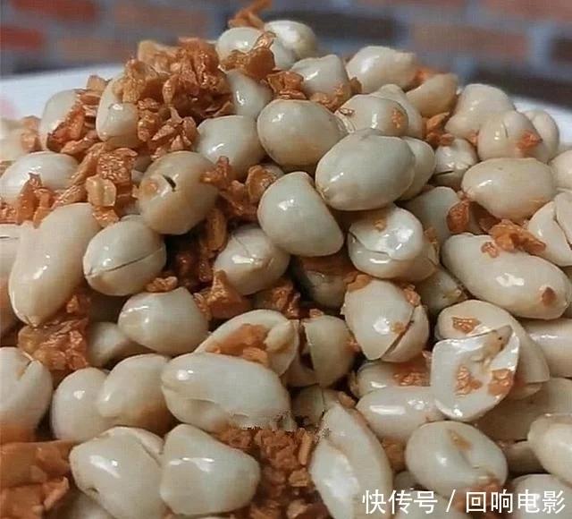 美食推荐：葱香魔芋豆腐，蒜香花生，蜜豆双脆，剁椒煸猪耳朵做法