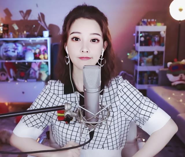 土到极致就是潮脚艺人火遍全网主持人都下场模仿了