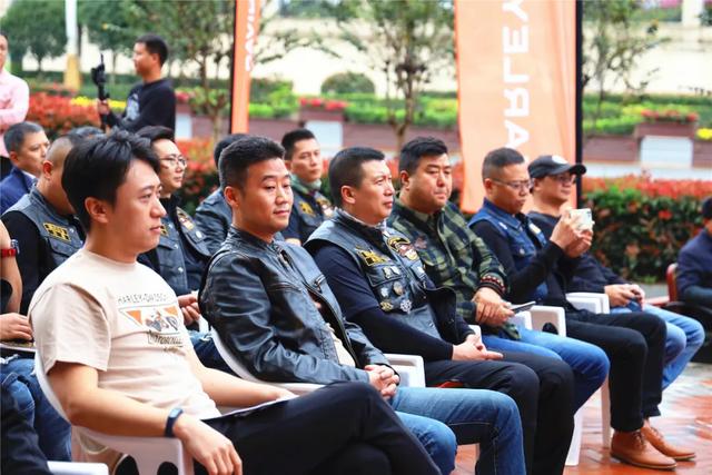 14:30 开业仪式正式开始,由佰润机车投资人胡立武