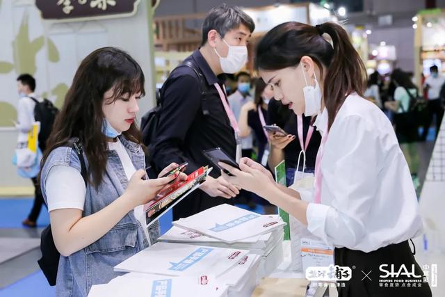 來，交個朋友！鹽津鋪子絢麗登場2020中食展