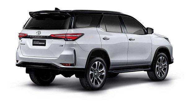 TOYOTA中型SUV休旅Fortuner中期改款泰国发表上市，换装2.8升柴油新动力