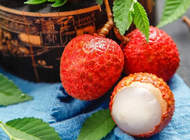 减肥|12种水果，你以为能减肥，实际上却增肥，你却每天都在吃