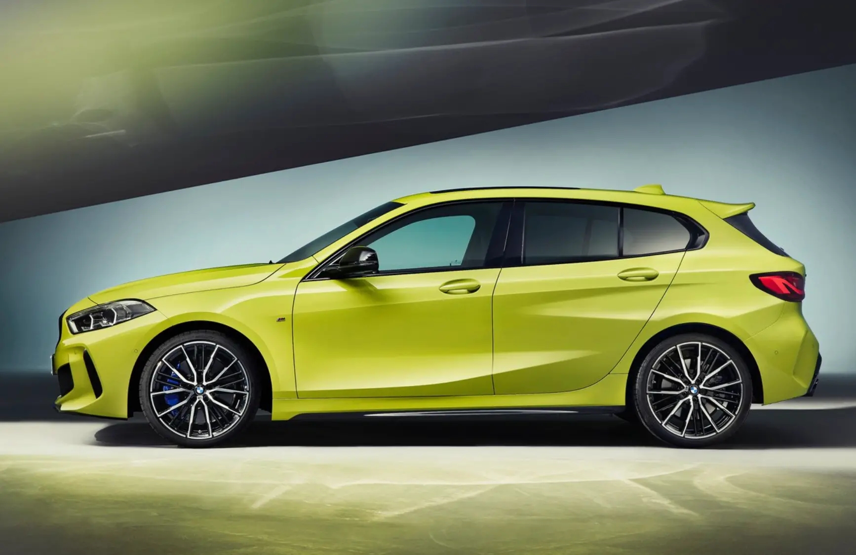 Official Image Of 2022 Bmw M135i Xdrive Released Built On Horizontal Front Wheel Drive Platform