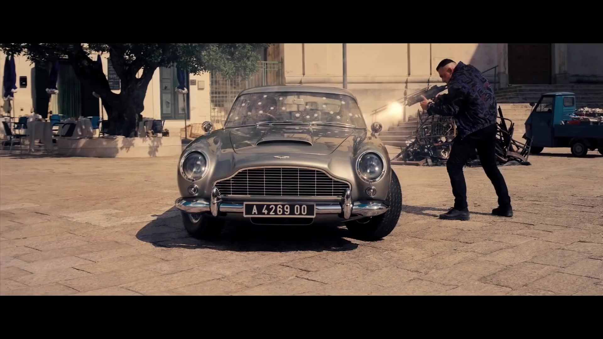 007 Has No Time To Die Using 5 Aston Martin DB5 Stunt Cars To Make INEWS 007-has-no-time-to-die-using-5-aston-martin-db5-stunt-cars-to-make-inews