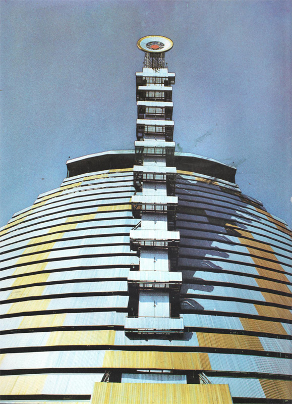 The world's largest magnifying glass, 12 stories high, focusing on the