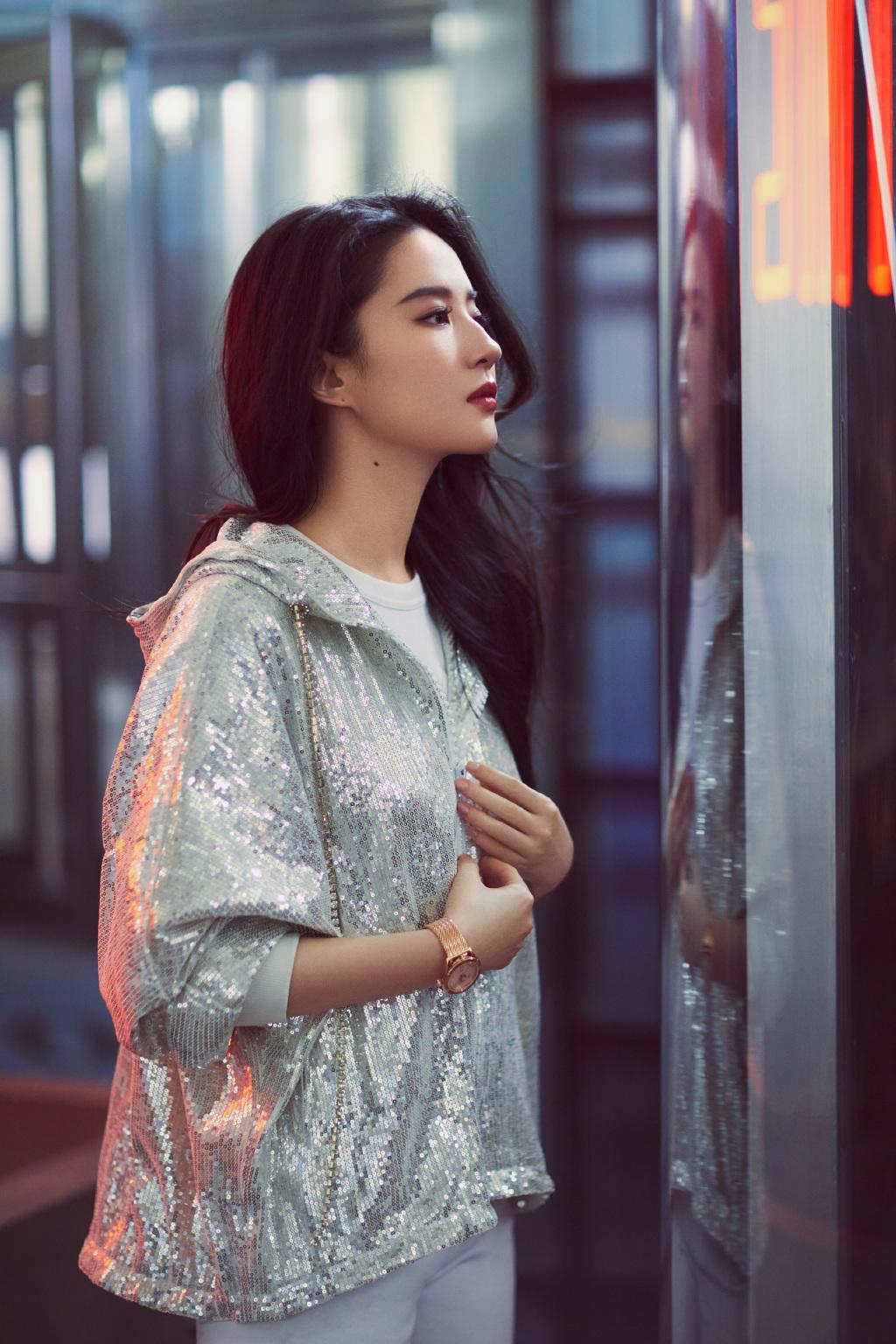 Liu Yifei lost weight to a new height, gave generous weight loss